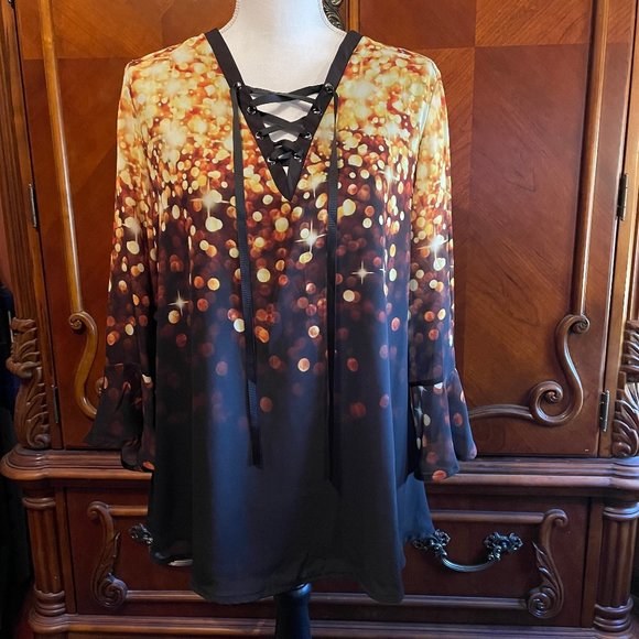 Brown and Black Top - Picture 1 of 4